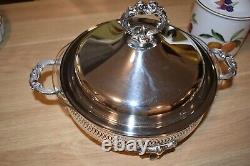 Swan Creations Chafing dish Silverplate holder with glass casserole and lid